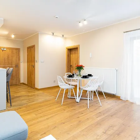 Apartament Wonder Z Prywatnym Tarasem, Blisko Wyciagow Arena I Winterpol, Aquaparku I Kosciola Wang Karpacz